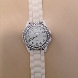 Geneva watch with rhinestones and Stainless steel back